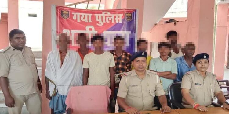 गया जी में जमीन विवाद में हत्या, घर के बाहर बैठे चचेरे भाई को पीट-पीटकर मार डाला