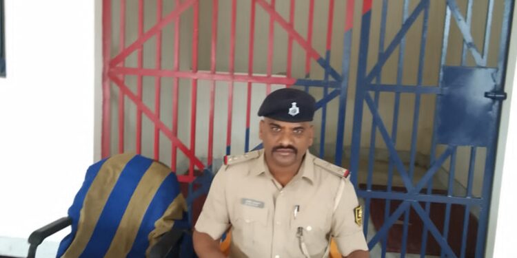 नौतन में शशि रंजन ने संभाला थानाध्यक्ष का पदभार, किया क्षेत्र-भ्रमण