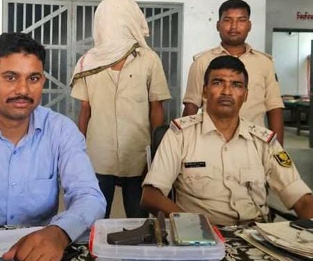 शिवहर पुलिस की कार्रवाई, हथियार के साथ एक अपराधी गिरफ्तार