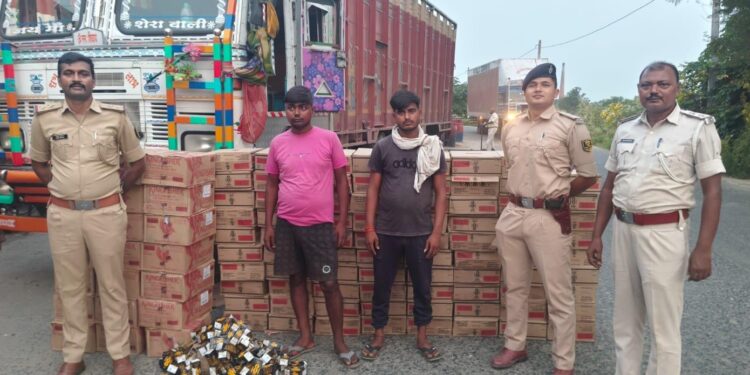 गोपालगंज :- बिहार विधानसभा चुनाव से पहले शराब के विरुद्ध बड़ी कार्रवाई। 931.200 लीटर विदेशी शराब के साथ एक ट्रक जप्त।