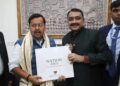 नेशन फर्स्ट” पुस्तक भेंट कर मिथिलेश ने दिया वैचारिक संदेश, शुभकामना में नीतिन नवीन से कहा “हस्तिनापुर अब आपके हवाले”