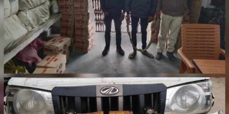 गोपालगंज पुलिस की बड़ी कार्रवाई, 863 लीटर शराब के साथ पिकअप जप्त, दो तस्कर गिरफ्तार।