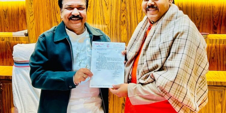 बैकुण्ठपुर के फैजुल्लाहपुर को मिलेगा औद्योगिक पहचान का रास्ता, उद्यमियों के लिए बनेगा लैंड बैंक