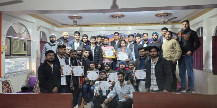 नवनियुक्त सीएचओ का परिवार नियोजन पर दो दिवसीय प्रशिक्षण