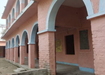 एमडीएम नहीं बना तो भूखे लौटे बच्चे, बदहाल व्यवस्था ने खोली शिक्षा तंत्र की पोल