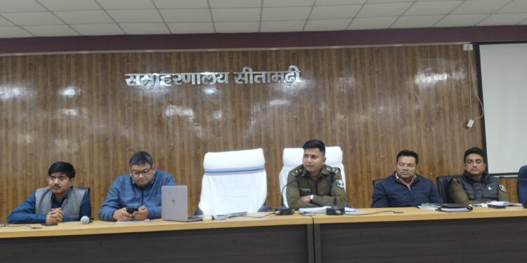 डीजे पर पूर्ण प्रतिबंध रहेगा।सामाजिक सौहार्द में खलल डालने वाले पर की जाएगी कठोर कार्रवाई। सोशल मीडिया पर रहेगी पैनी नजर।