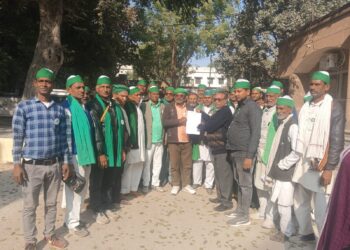 किसान समस्या को लेकर भारतीय किसान यूनियन की बैठक।