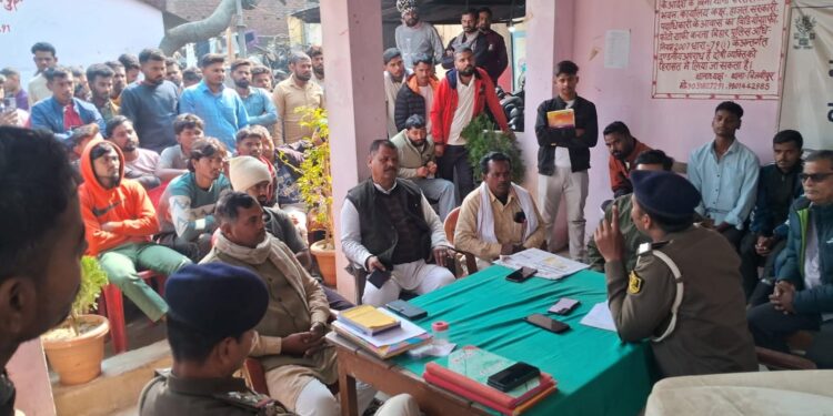 सरस्वती पूजा को लेकर विजयीपुर थाना में शांति समिति की बैठक,