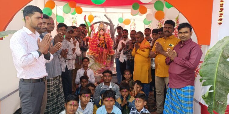 बड़हरिया मुख्यालय सहित ग्रामीण क्षेत्रों में सरस्वती पूजा को लेकर पुलिस का सुरक्षा व्यवस्था चाक-चौबंद