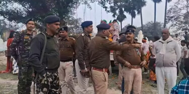 विजयीपुर में शांतिपूर्ण सरस्वती पूजा विसर्जन, खनुआ नदी पर ड्रोन से प्रशासन की पैनी नजर