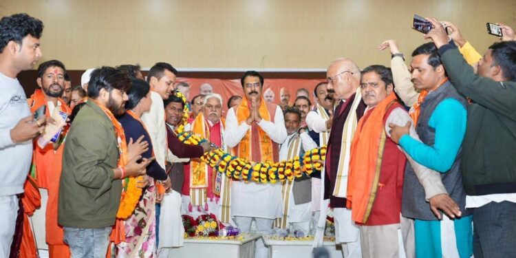 गयाजी में भाजपा कार्यकर्ताओं का सम्मान समारोह, प्रदेश अध्यक्ष संजय सरावगी ने भरा जोश