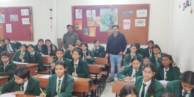 सीतामढ़ी डाकघर द्वारा पत्र-लेखन प्रतियोगिता का आयोजन