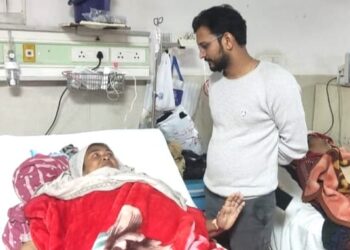 बाँदा में दूरबीन पद्दति से स्पाइन की पहली सर्जरी सफल ।